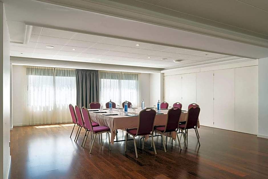 Hotel Almirante