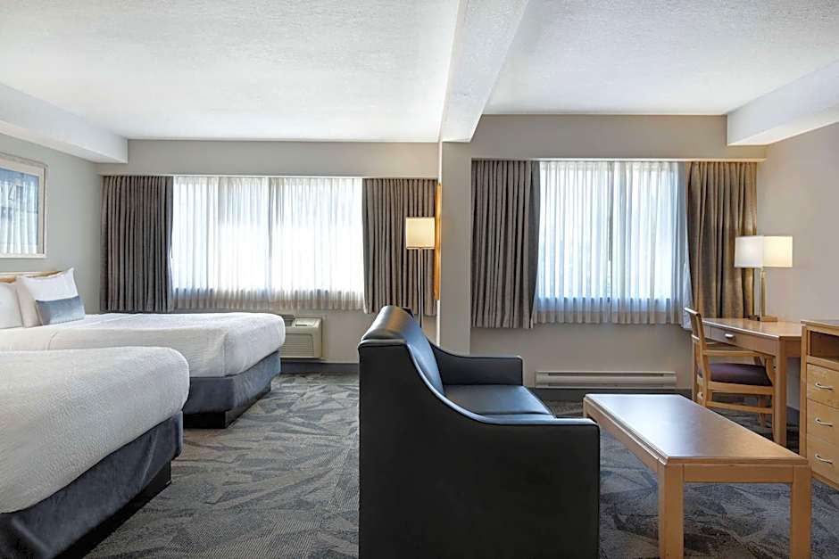 Days Inn by Wyndham Victoria Airport Sidney