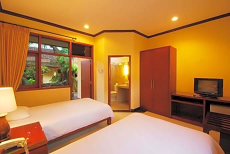 Deluxe Double or Twin Room with Garden View