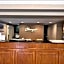 The Glengate Hotel & Suites