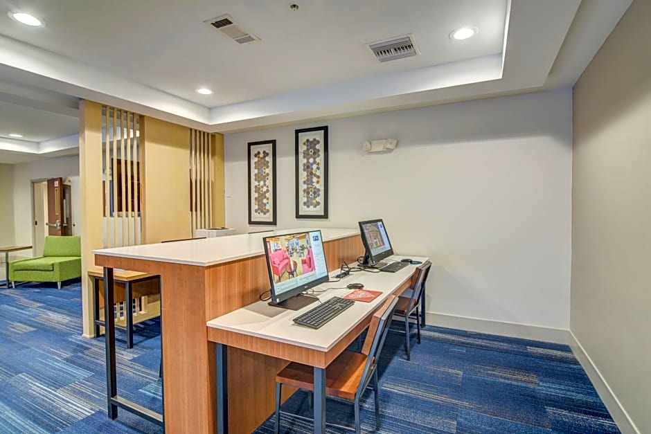 Holiday Inn Express Hotel & Suites Foley By IHG