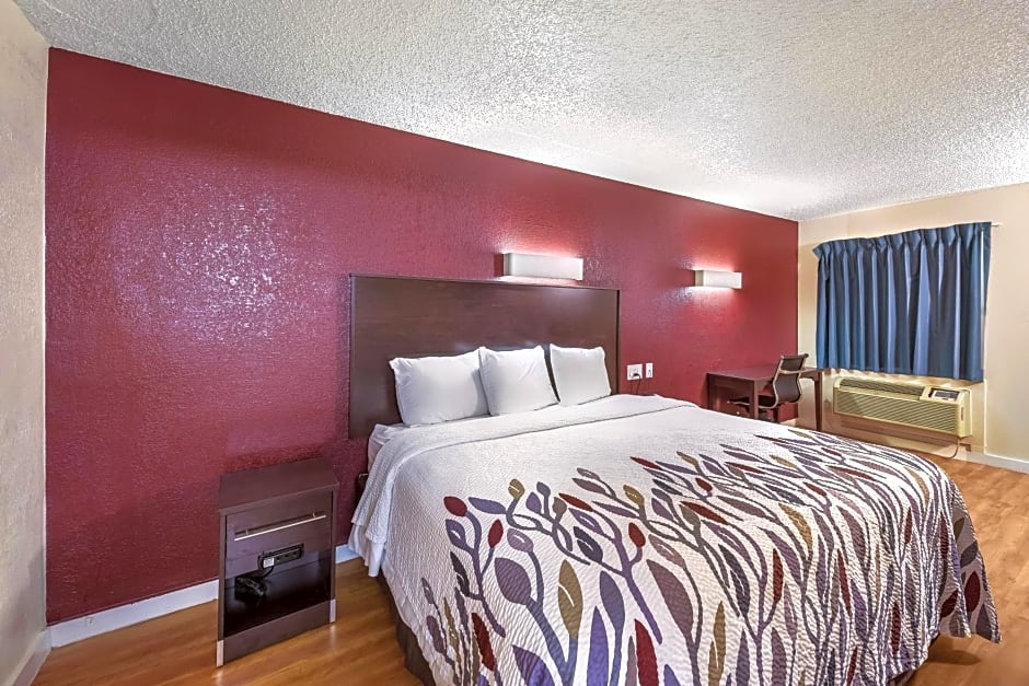 Red Roof Inn Plano