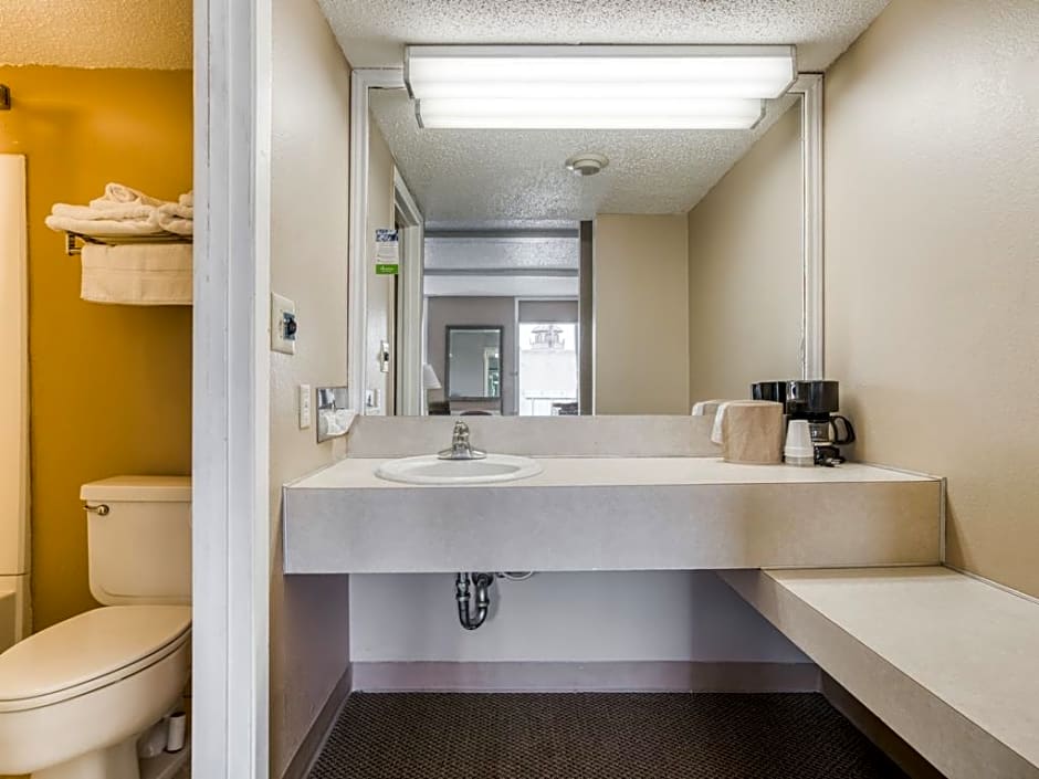 OYO Hotel Wichita Falls