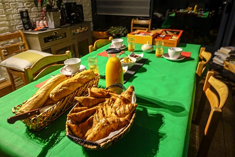 CHAMBRES D'HÔTES LOPERHET