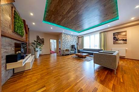 Exclusive Apartment with Balcony