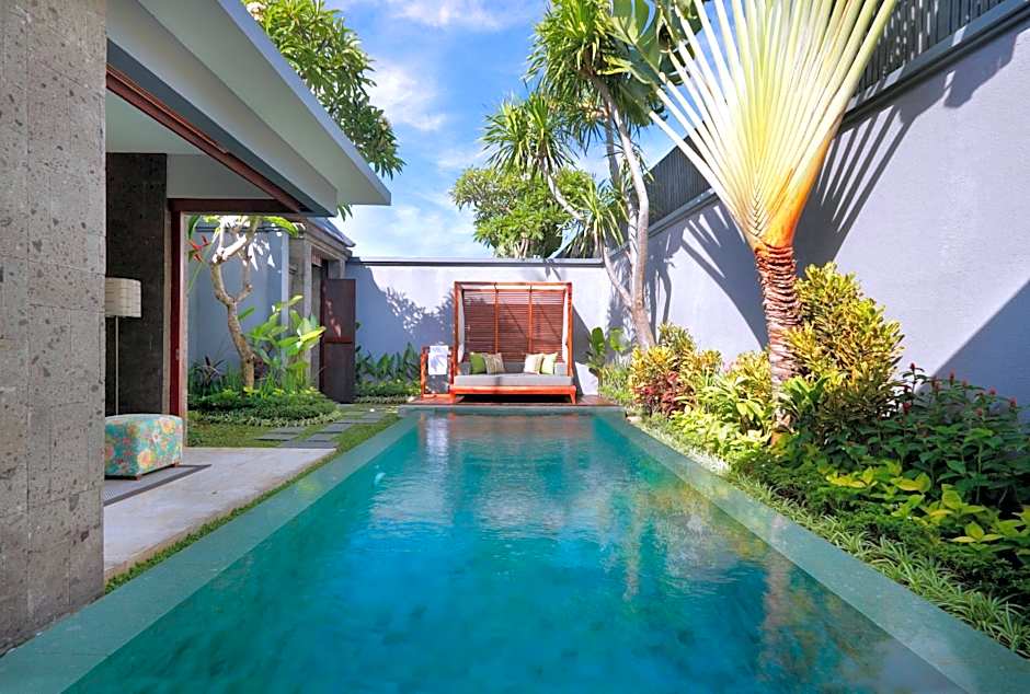 Seminyak Icon - by Karaniya Experience