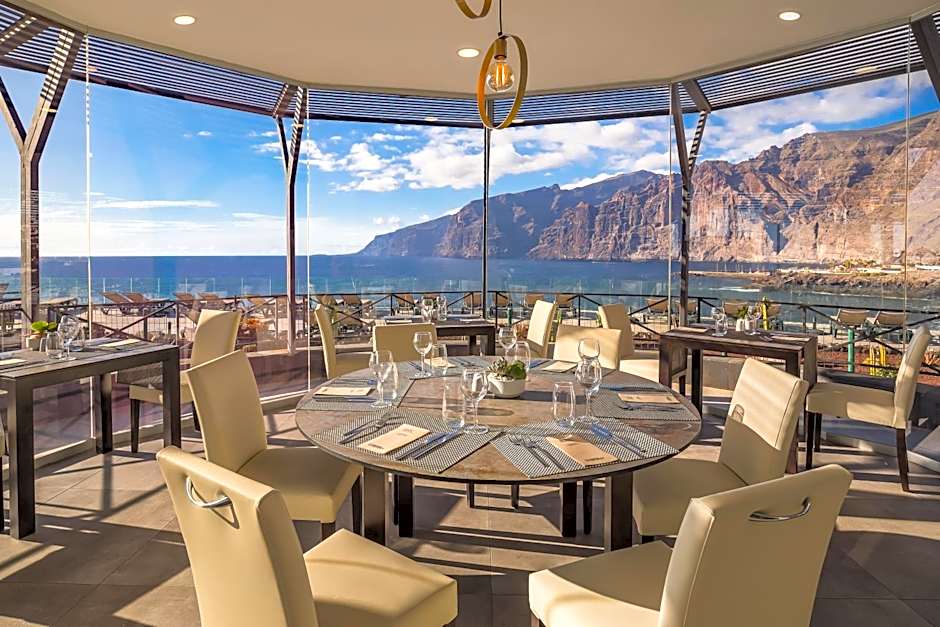 Barceló Santiago Hotel