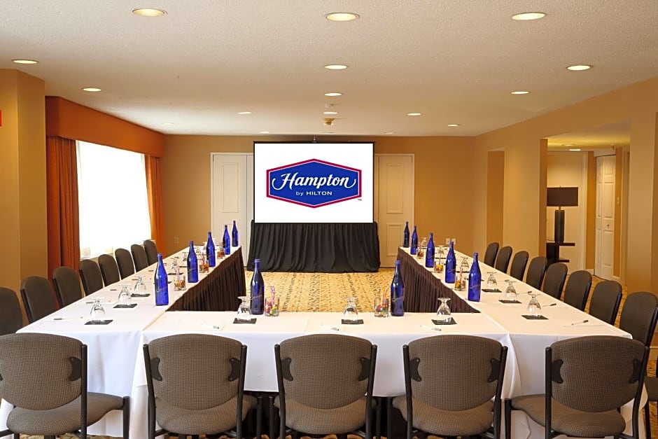 Hampton Inn Boston-Natick