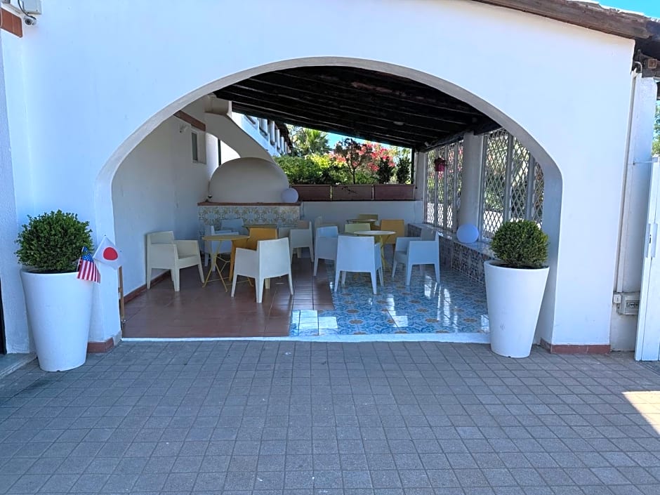 Il Caimano B & B, con piscina dal 13 Luglio al 31 Agosto