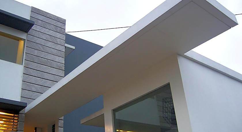 Flat06. Minimalist Residence