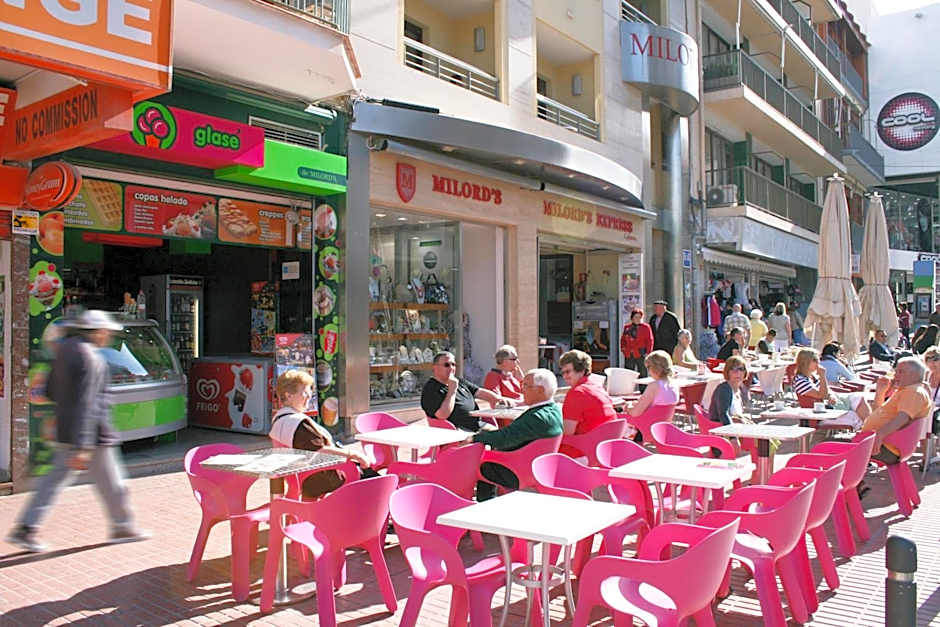 Aparthotel Milord's Suites