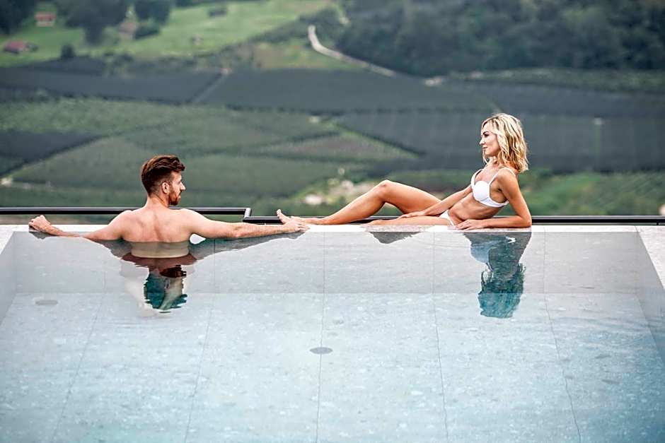 Prunner Luxury Suites - Adults Only