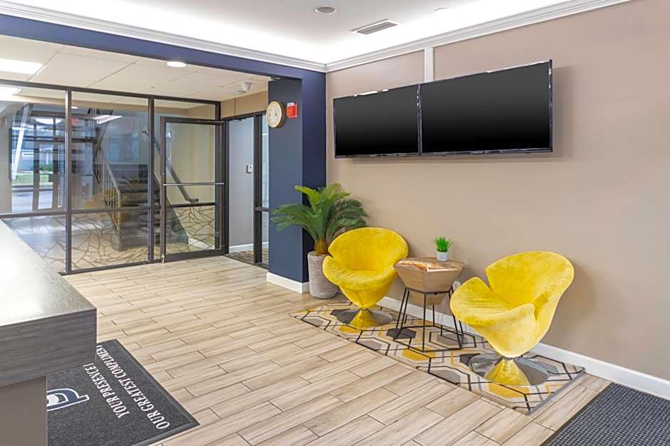 BridgePointe Inn & Suites by BPhotels, Council Bluffs, Omaha Area