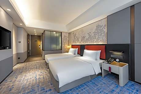 Premier Twin Room