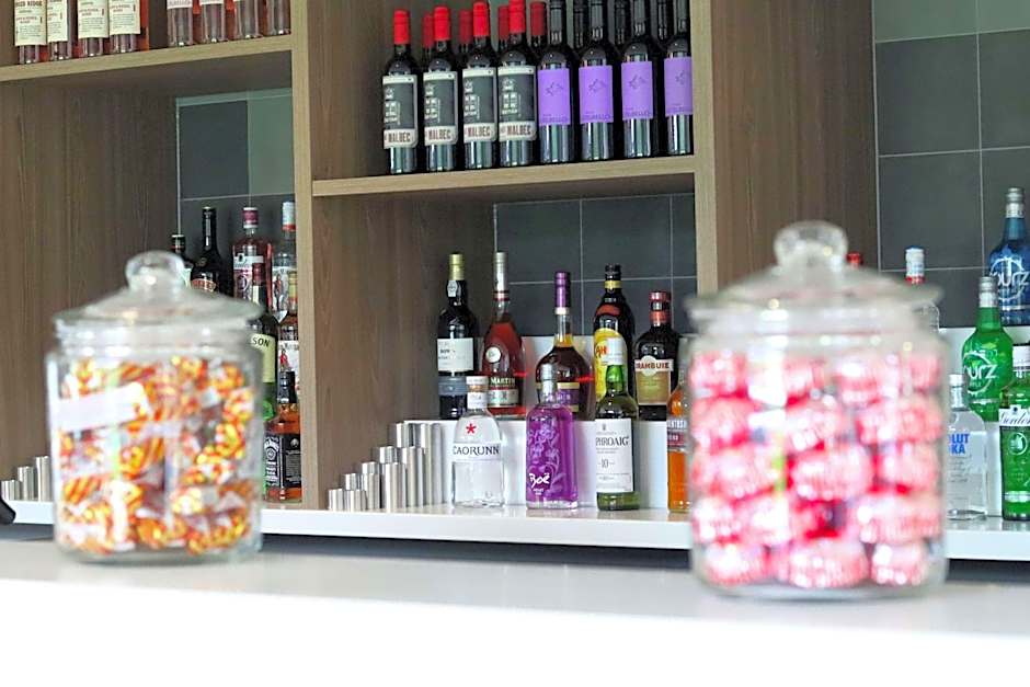 Hampton By Hilton Hamilton Park