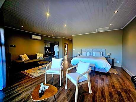 Standard Suite