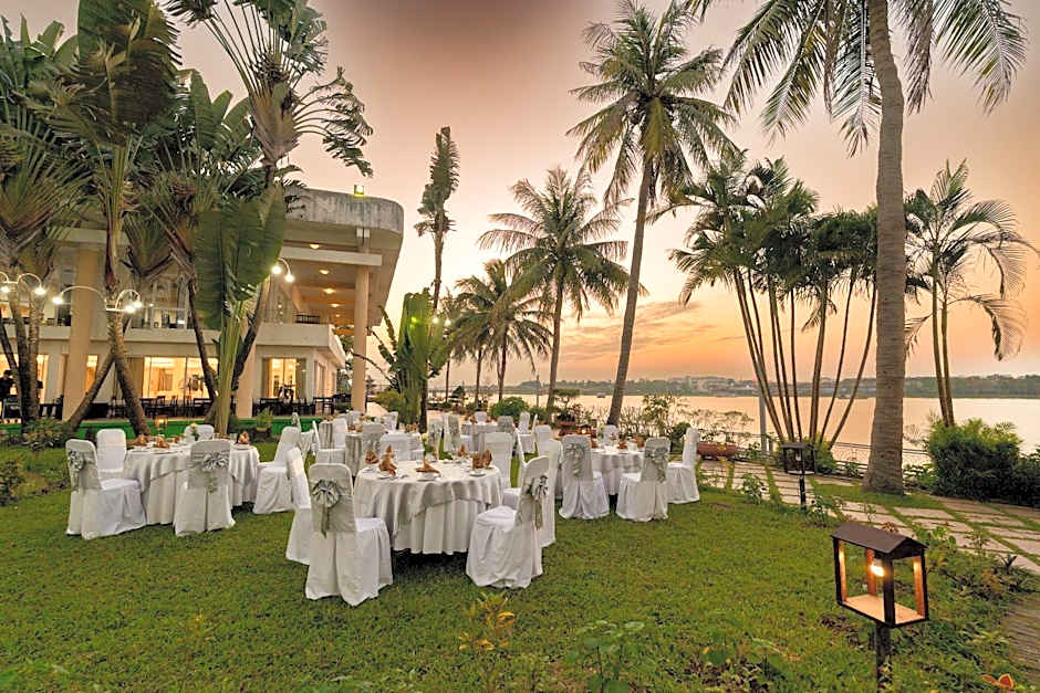 Century Riverside Hue Hotel