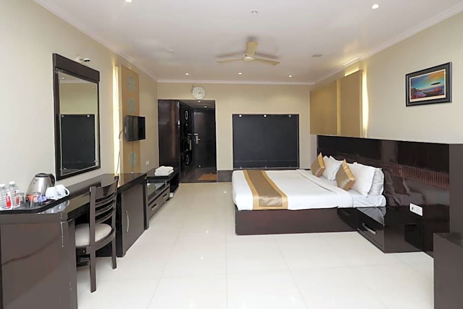 The Sapphire Grand