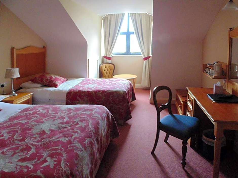 Óstán Oileán Acla