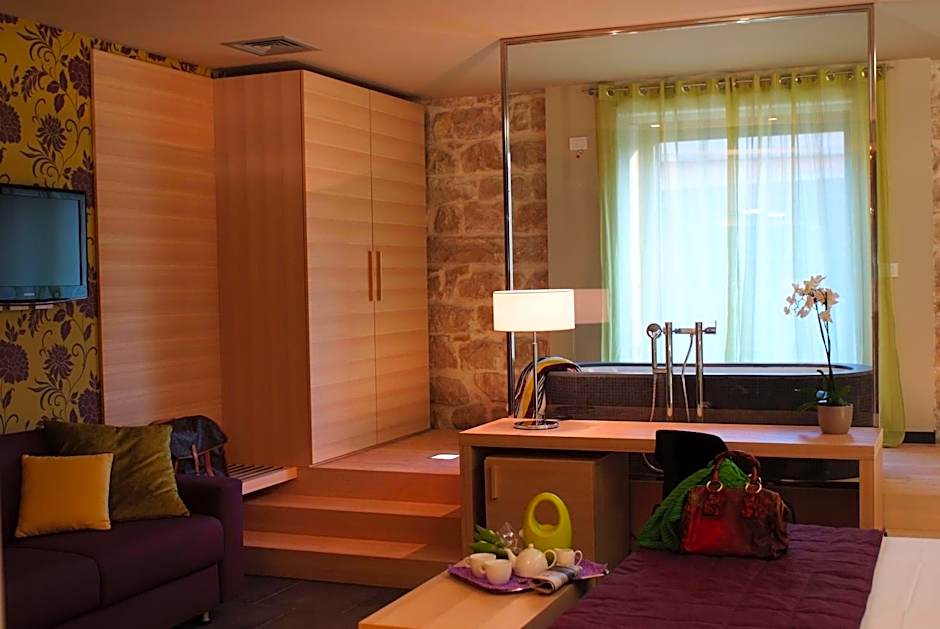 El Homs Palace Hotel