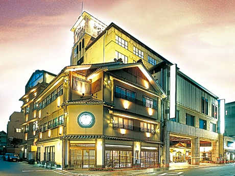 Awara Grand Hotel