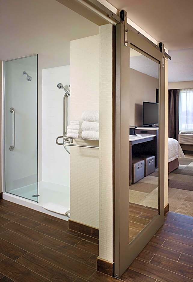 Hampton Inn by Hilton Sarnia-Point Edward