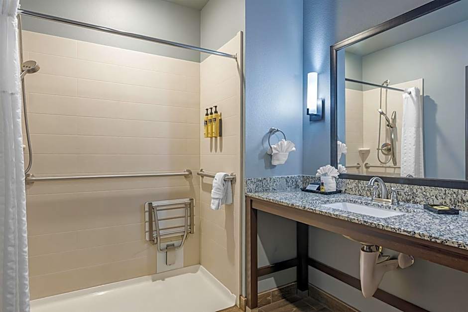 Best Western Plus Overland Inn