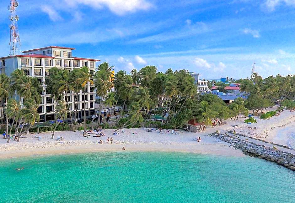 Kaani Grand Seaview at Maafushi