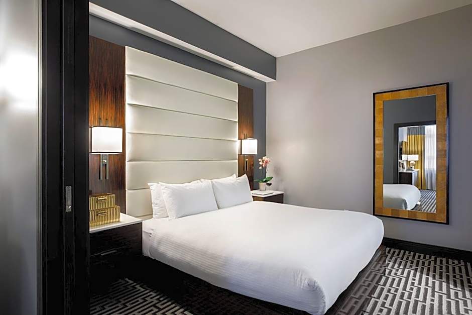 Hotel Metro, Autograph Collection