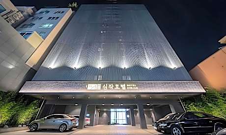 Simjak Hotel Dongtan by Aank