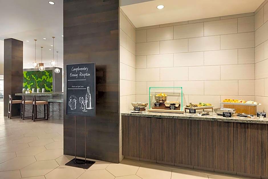 Embassy Suites By Hilton San Antonio Landmark