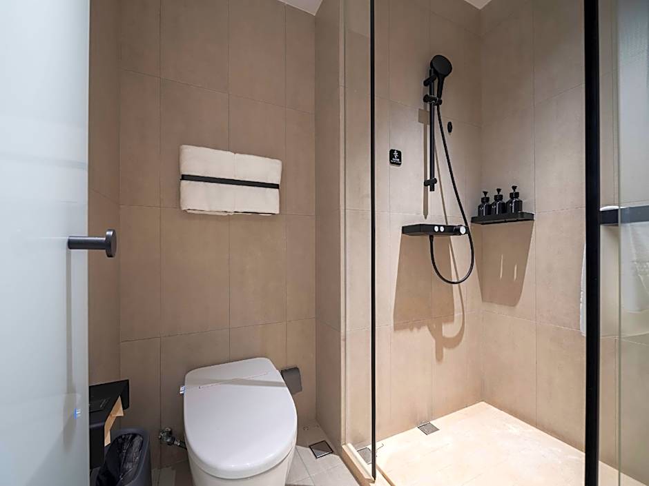 Atour Light Hotel Dalian Zhongshan Square Renmin Road