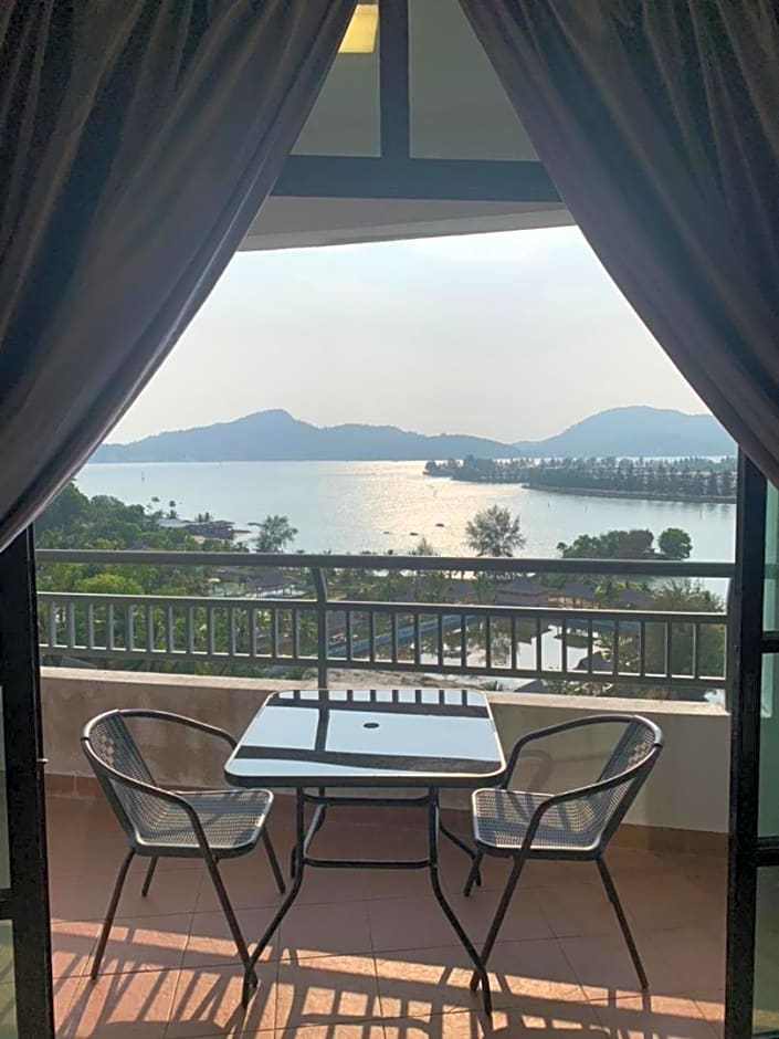 Marina Heights Hotel Residences