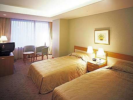 Standard Twin Room Breakfast and Dinner Included