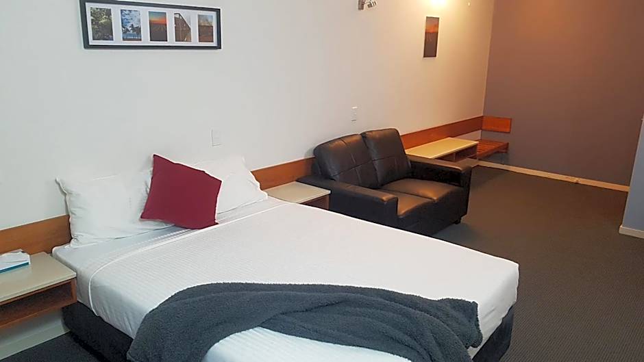 Ayr Traveller's Motel