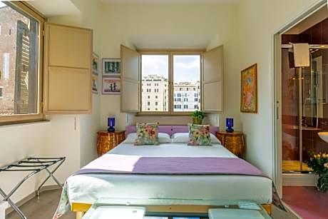Deluxe Double or Twin Room with City View