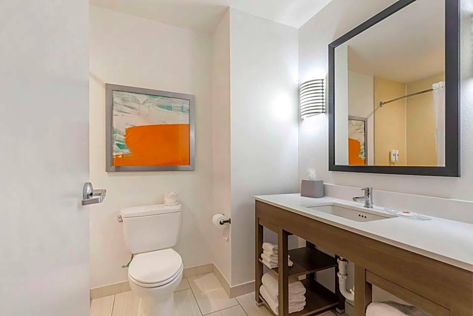 Comfort Inn & Suites Chestertown