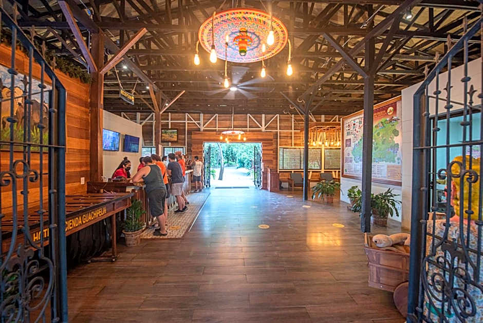 Hacienda Guachipelin Volcano Ranch Hotel & Hot Springs