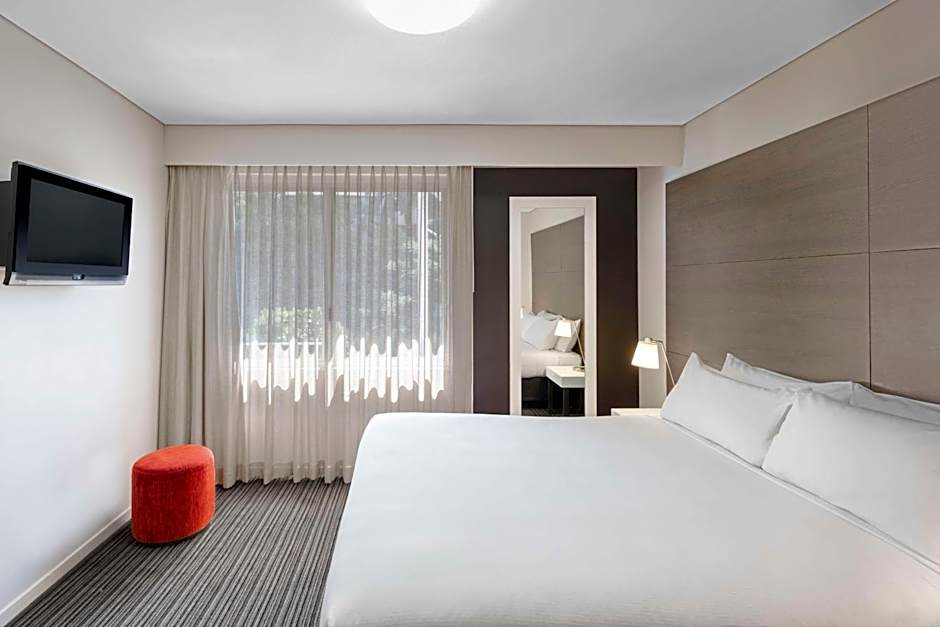 Adina Apartment Hotel Darwin Waterfront