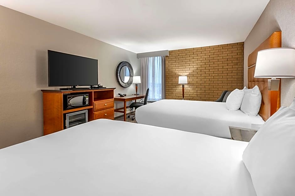 Drury Inn & Suites Champaign