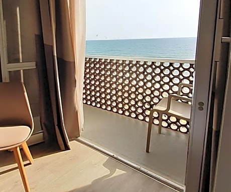 Double Room with Balcony and Sea View