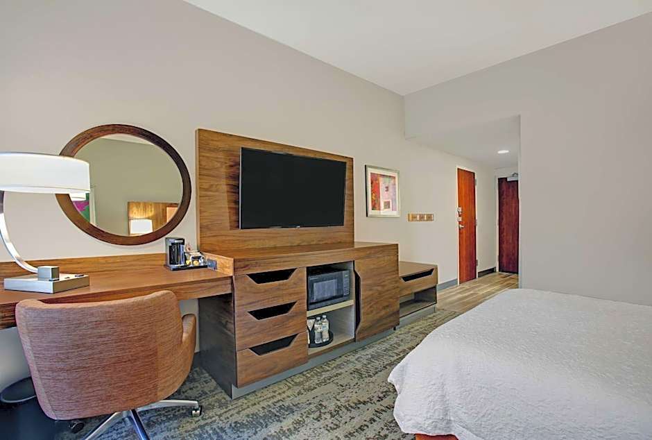 Hampton Inn Salisbury