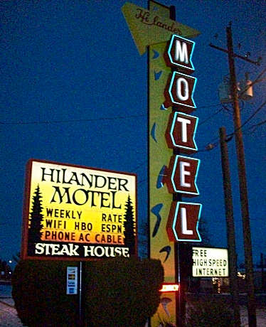 Hilander Motel