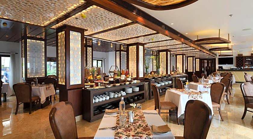 Ramada by Wyndham Gangtok Hotel & Casino Golden