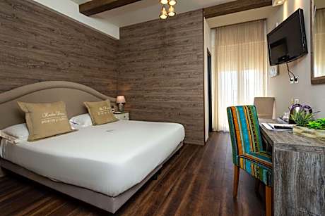 Best Western Maison B Hotel