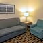 Quality Suites Lake Wright Norfolk Airport
