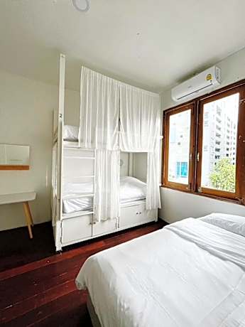 Rotinis Hostel