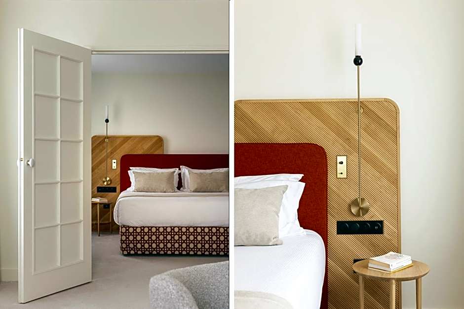 Photo 1 of 5 of Suite