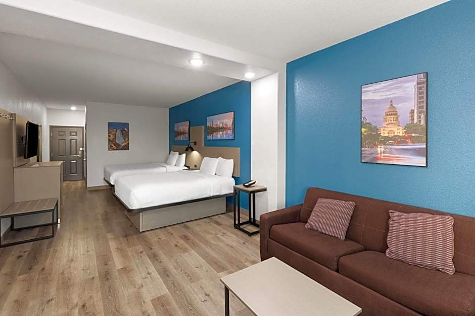 La Quinta Inn & Suites by Wyndham Kyle