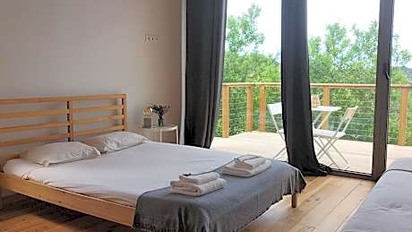 Suite with Mountain View